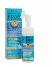 delikatna-pianka-nawilzajaca-i-oczyszczajaca-do-mycia-twarzy-150ml