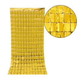 kurtyna-fotobudka-slub-tlo-zlota-metalizowana-wesele-scianka-do-zdjec