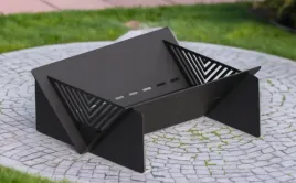 nowoczesne-palenisko-ogrodowe-ze-wzorem-solidne-ognisko-grill-stal