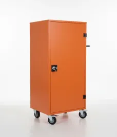 paka-jezdziecka-mini-szafa-szafka-na-siodlo-blustal