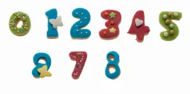 westmark-zestaw-9-foremek-do-ciastek-cyferki-0-9
