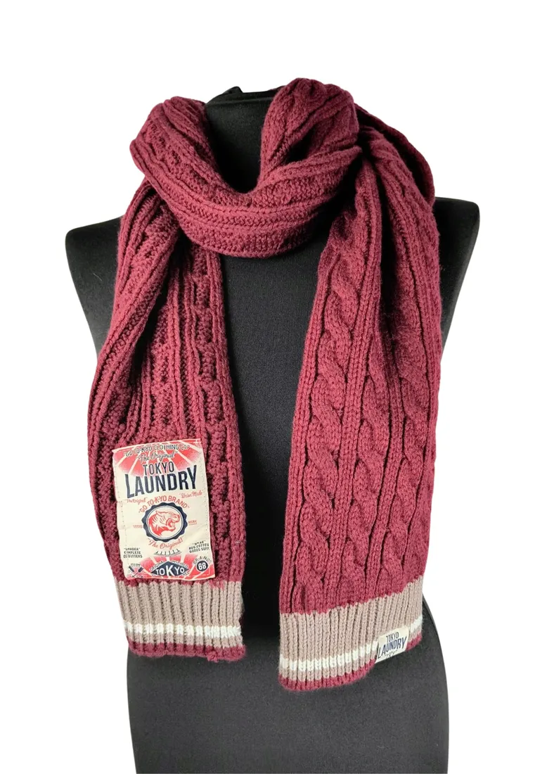 bordowy-szalik-tokyo-laundry