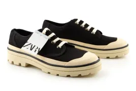 buty-zara-trampki-czarne-styl-chunky