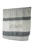 bezowy-szal-alviero-martini