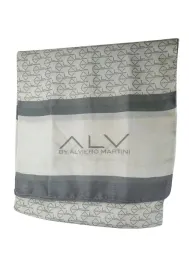 bezowy-szal-alviero-martini