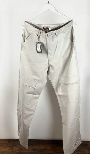 bezowe-spodnie-anno-zero