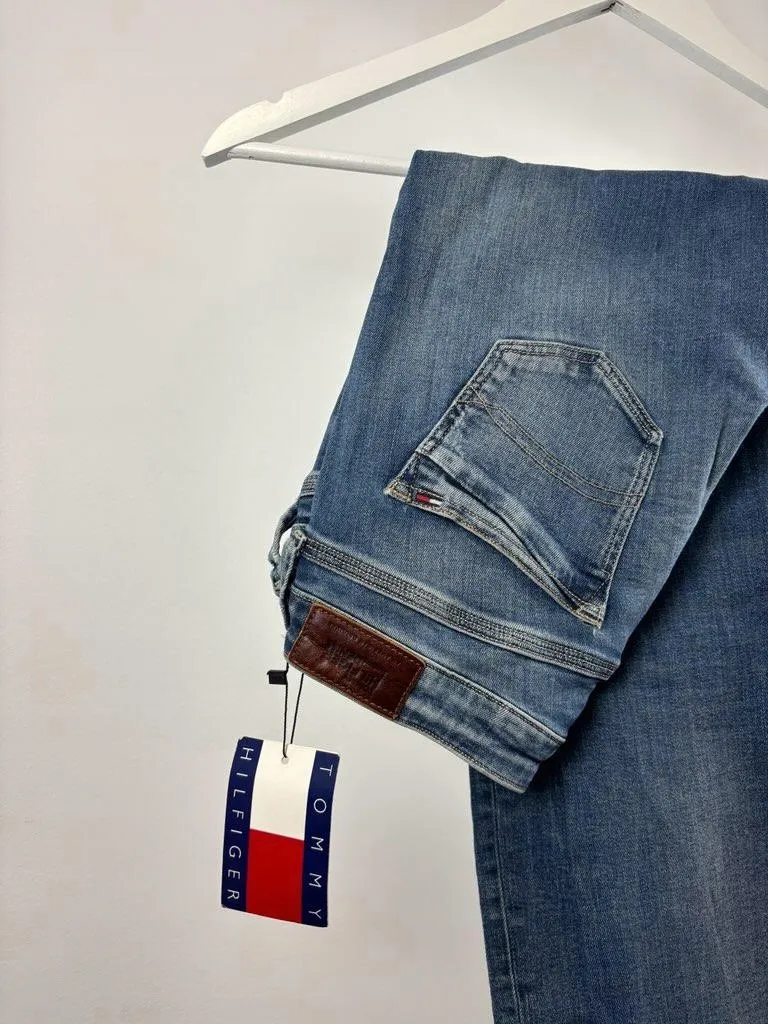 jeansy-tommy-hilfiger-naomi