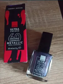 avon-szybkoschnacy-lakier-do-paznokci-metaliczny-midnight-sapphire