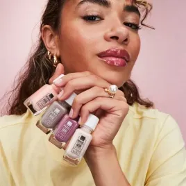 avon-kuracja-do-paznokci-7w1-nail-care-11-ml-color-pink-therapy