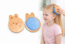 szczotka-bambusowa-do-wlosow-mini-dla-dziecka-podrozna-do-torebki-krolik
