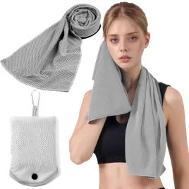recznik-chlodzacy-szybkoschnacy-cool-towel-silownia-fitnes-30x90-pokrowiec