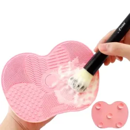 mata-z-przyssawkami-do-czyszczenia-pedzli-pedzelkow-myjka-czyscik