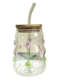 copy-of-szklanka-rozowe-kokardki-z-rurka-i-bambusowa-pokrywka-450-ml