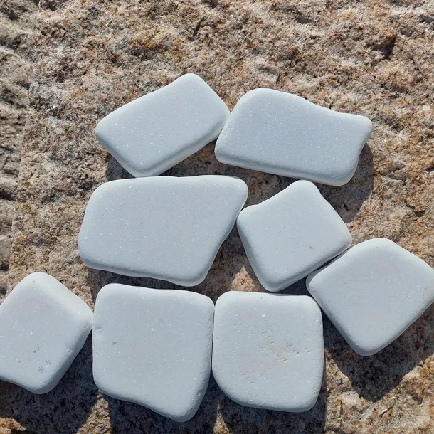 kamien-bialy-thasos-plaski-5-10cm-do-malowania-20-kg-waga-20-kg