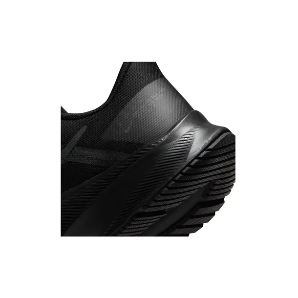 quest-4-marka-nike-kod-producenta-da1105002