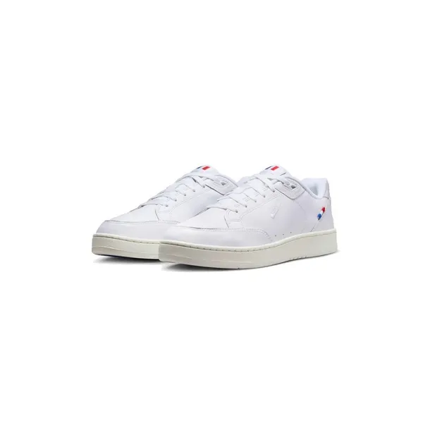 grandstand-ii-pinnacle-marka-nike
