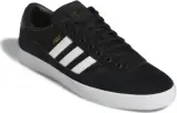 puig-indoor-marka-adidas