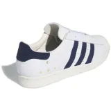 pop-trading-superstar-marka-adidas
