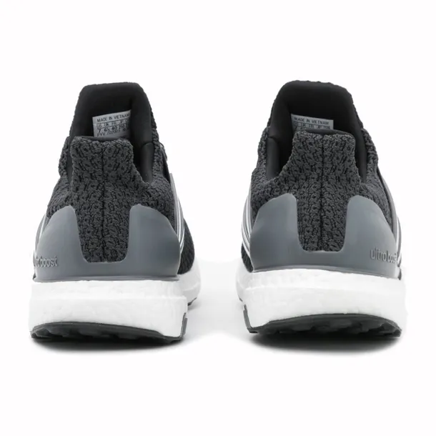 ultraboost-5-0-kod-producenta-fz1855-marka-adidas