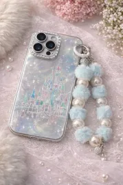 etui-do-iphone-15-pro-ozdobna-bransoletka-zawieszka