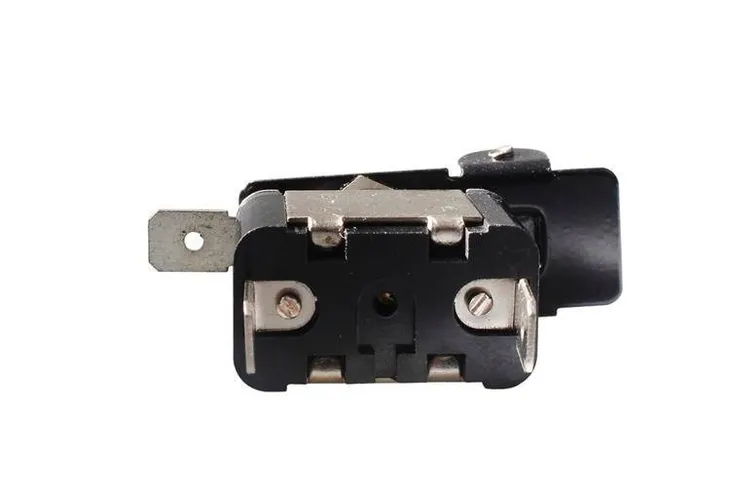 wlacznik-rajdowy-1-blue-funkcje-inne-stan-nowy