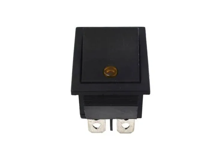wlacznik-rocker-led-4-pin-yellow-funkcje-inne-stan-nowy