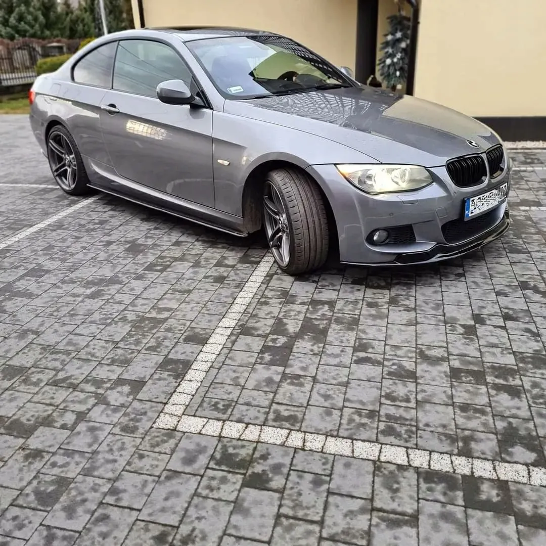 dokladki-progow-e90-e91-e92-e93-splitter-boczne-progi-mpakiet-czarny-polysk-stan-nowy