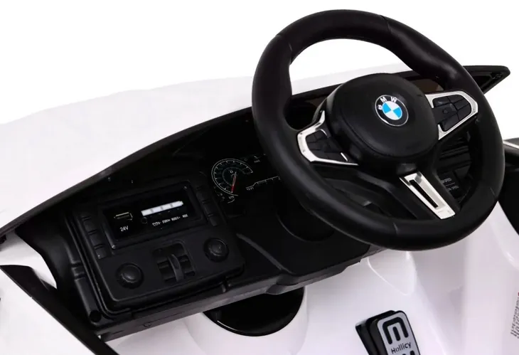 pojazd-bmw-m5-drift-bialy-maksymalne-obciazenie-30-kg