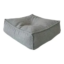 pufa-mala-dla-dziecka-boucle-szara