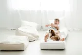 pufa-mala-dla-dziecka-boucle-biala-marka-inny-producent