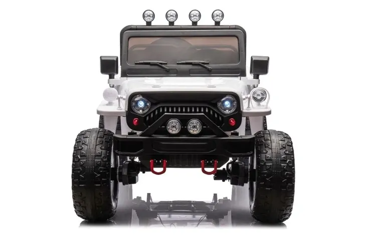 auto-na-akumulator-jh-102-biale-4x4-stan-nowy-wiek-dziecka-5-lat