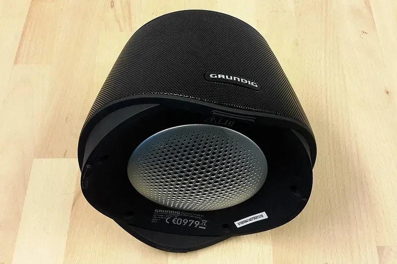 glosnik-bluetooth-grundig-gsb2000-nfc