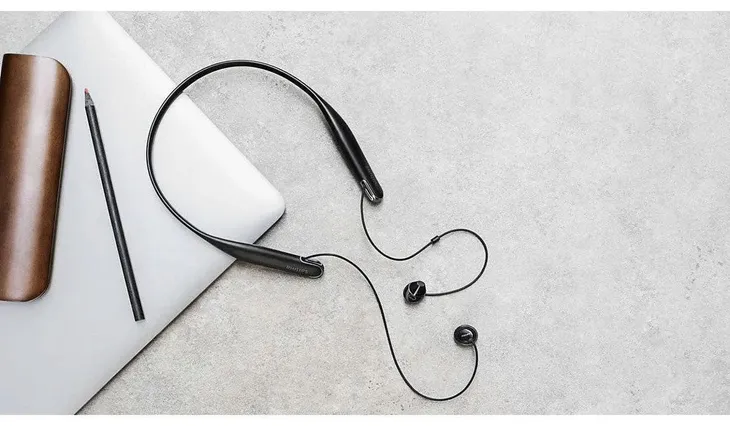 sluchawki-philips-shb4205bk-bluetooth-czarne-stan-nowy