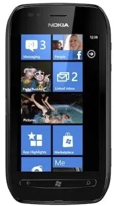 nokia-lumia-710-czarny