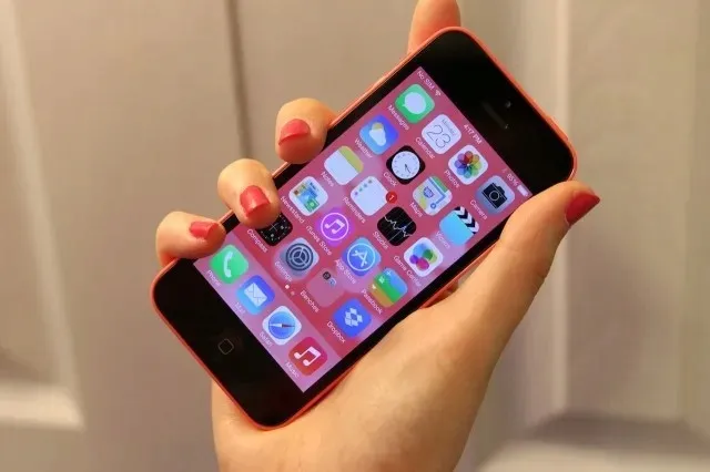 apple-iphone-5c-16-gb-wys-pl-nowy-kolor-rozowy