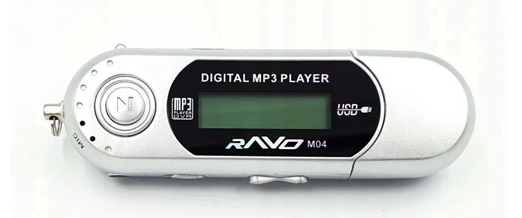 odtwarzacz-mp3-ravo-m04-8gb