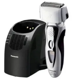golarka-panasonic-es8109-wodoodporna-3d-stacja