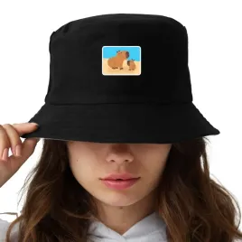 kapelusz-czarny-bucket-kapibary-na-plazy-hat-black-na-lato-stylowy-prezent