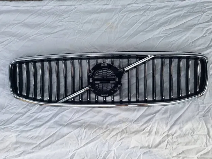 atrapa-grill-volvo-s90-18-20-chrom-kolor-srebrny