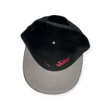 czapka-z-daszkiem-snapback-marka-inna