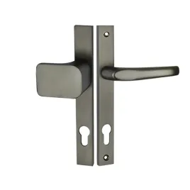 magnat-klamka-uchwyt-na-szyldzie-dlugim-na-wkladke