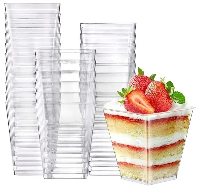 pojemniki-pucharki-do-deserow-przekasek-200ml-material-plastik