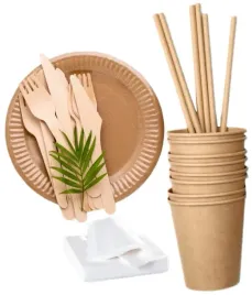 zestaw-250-sztuk-na-grilla-piknik-papierowe-kubki-talerze-sztucce-50-osob