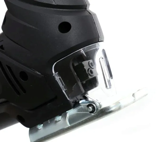 wyrzynarka-700w-kd1675-glebokosc-ciecia-w-metalu-6-mm