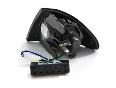 kierunkowskazy-bmw-e46-bmw-e46-99-01-black-led-kolor-klosza-bialy