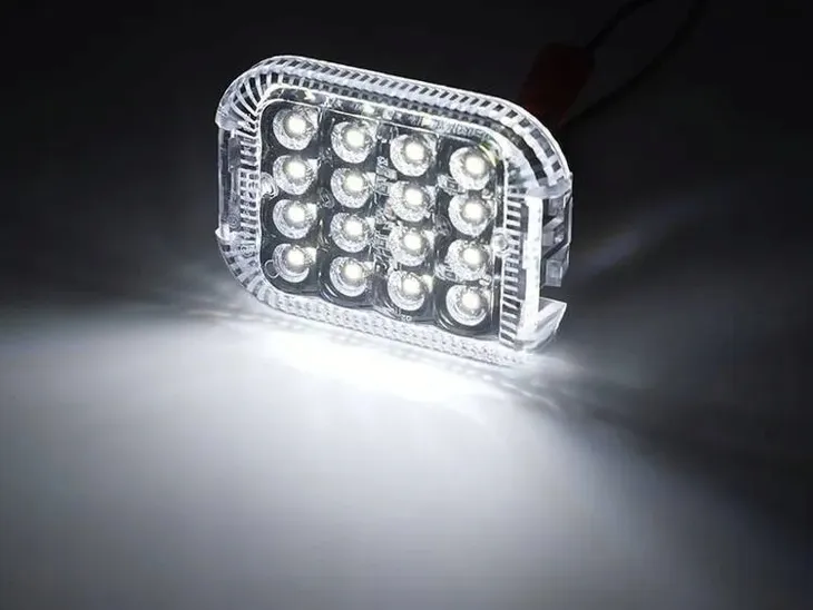 oswietlenie-wnetrza-ford-transit-custom-led-typ-samochodu-samochody-osobowe