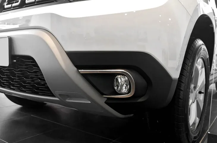 nakladki-ramki-halogenow-dacia-duster-2017-stan-nowy-producent-omtec