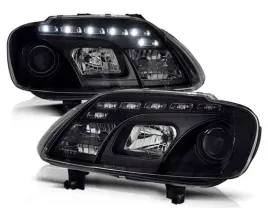 lampy-vw-touran-03-06-caddy-04-daylight-black