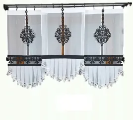 firana-z-woalu-z-gipiura-i-azurem-biala-z-czarnym-detalem-115x60cm