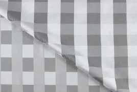 obrus-bialo-czarny-140x220-cm